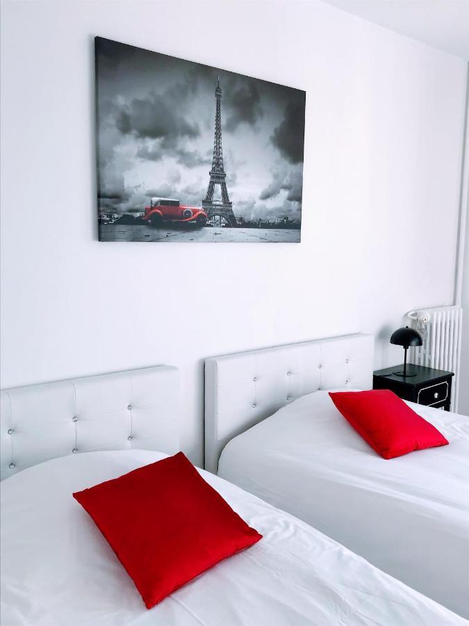 Luxe Eiffel Tower And Seine River Daire Paris Dış mekan fotoğraf